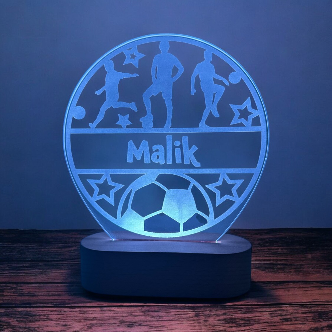 Fodbold lampe med navn og blåt LED lys.